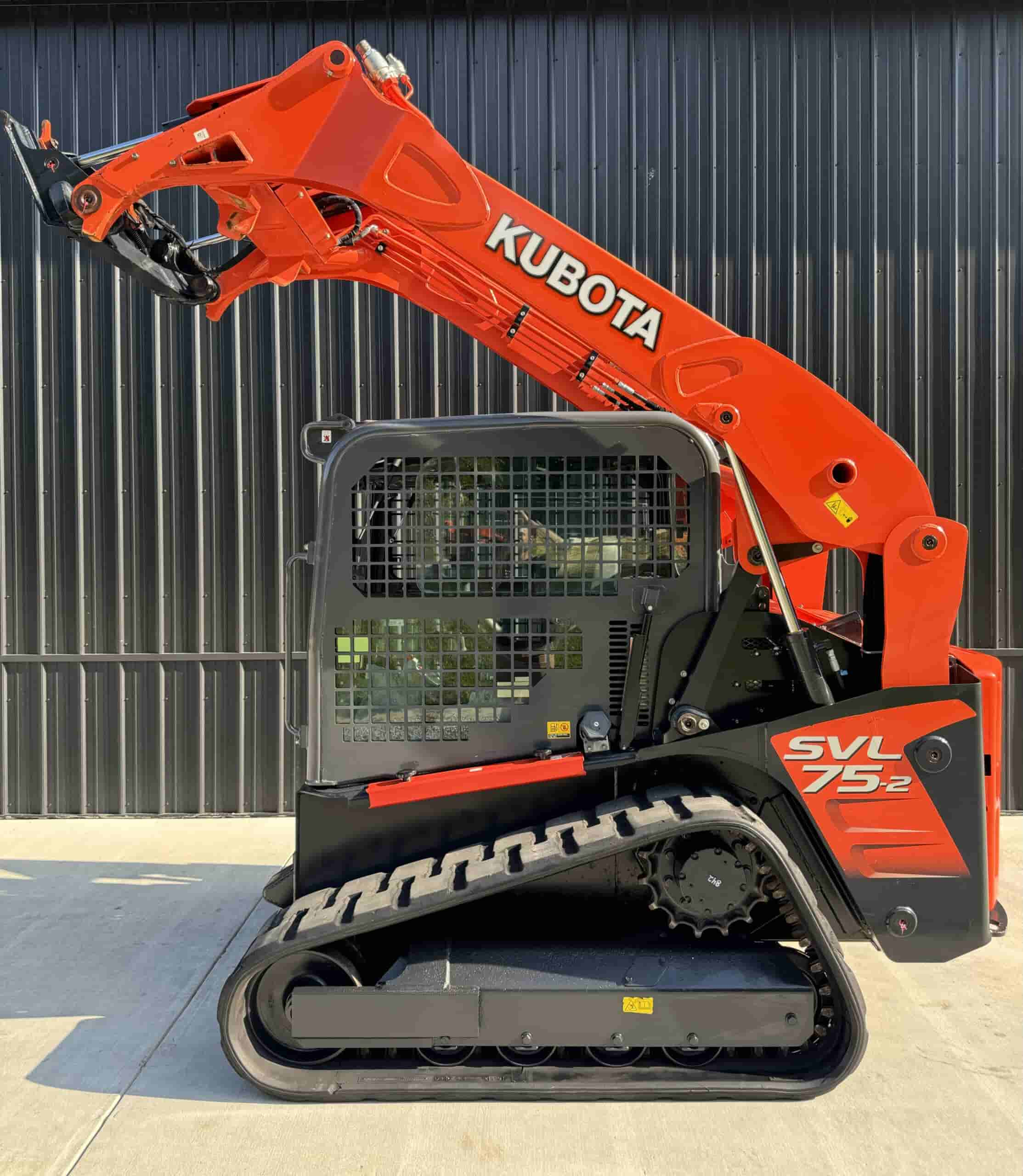 2018 KUBOTA SVL75-2 CLEAN
